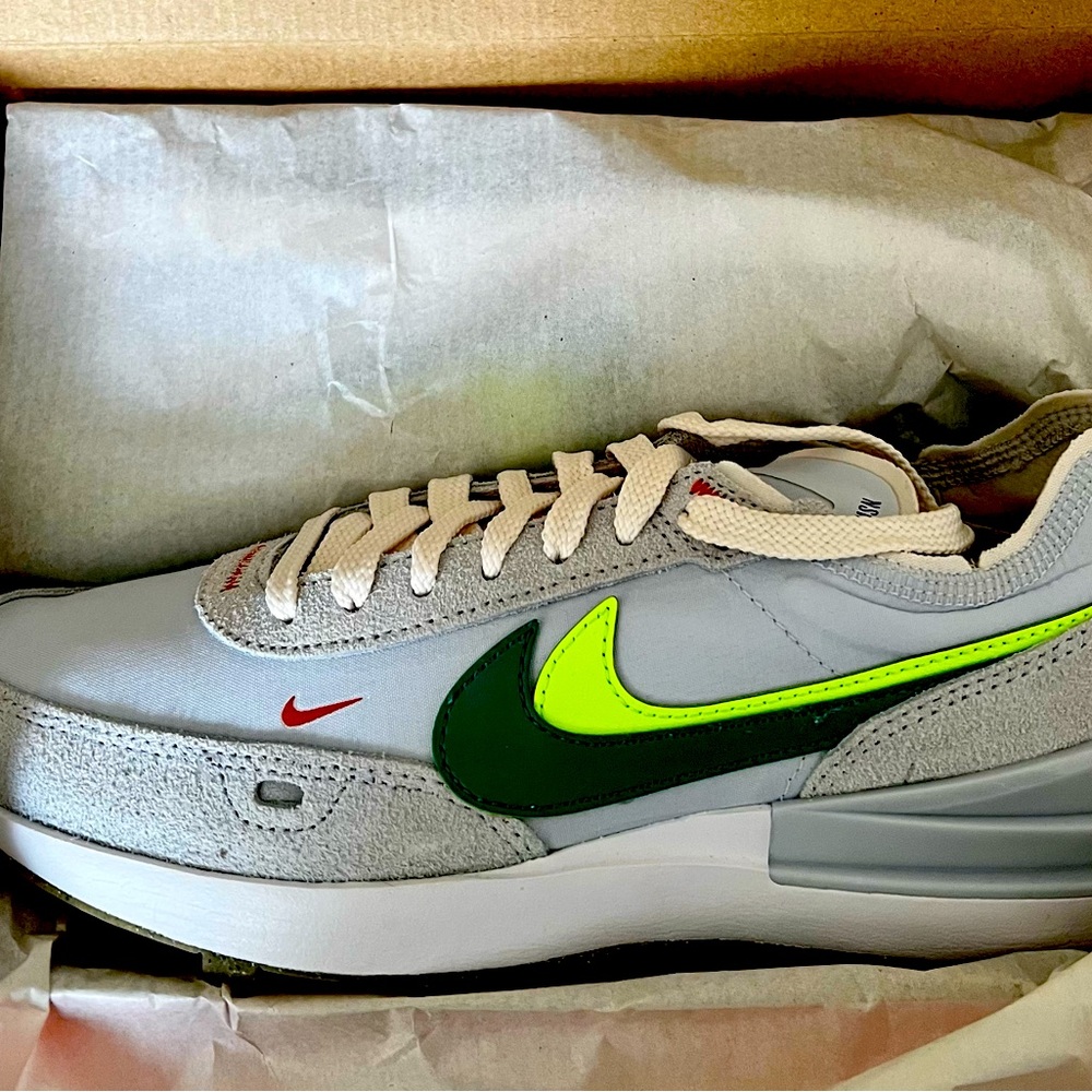 Nike Waffle One SE | Grey + Neptune Green | Women Size 7.5 | FREE SHIP